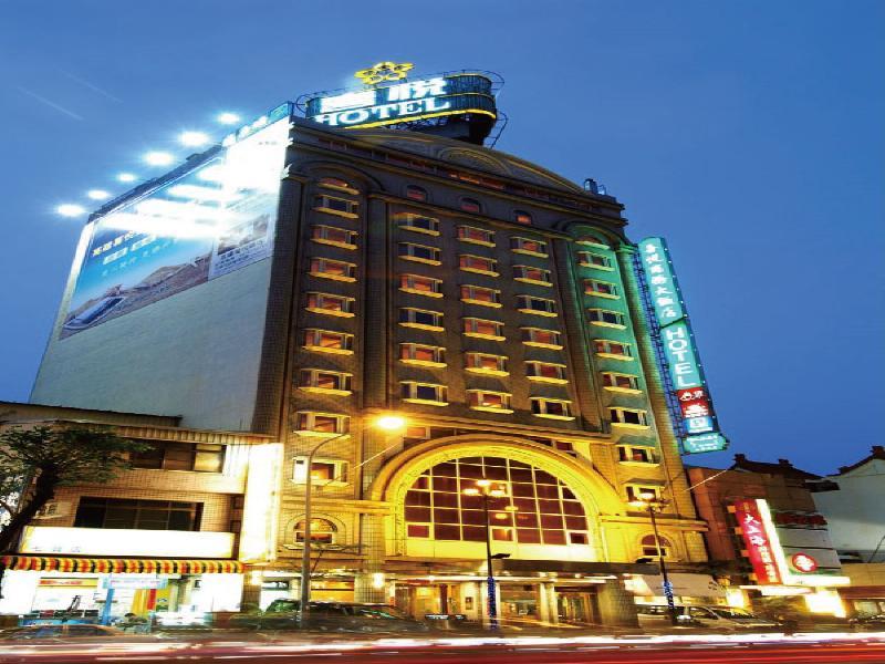 Hub Hotel Kaohsiung Cisian Branch Bagian luar foto